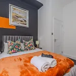 Amazing One Bedroom Flat Next To Brighton Beach